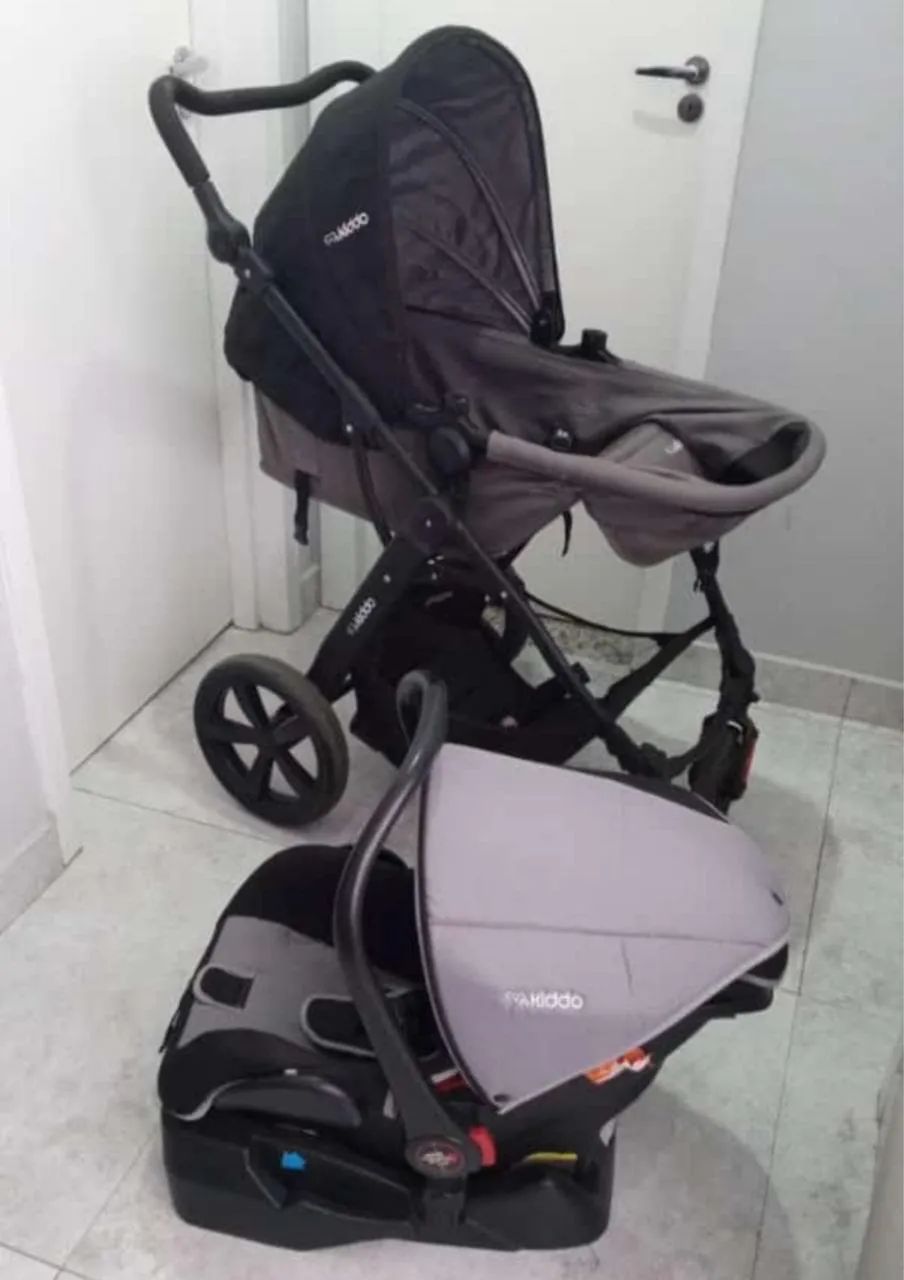 Carrinho e bebê conforto Kiddo