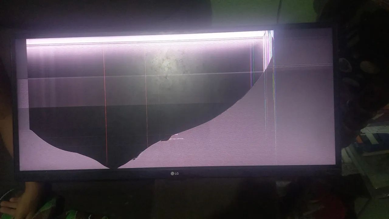 Monitor com defeito no display
