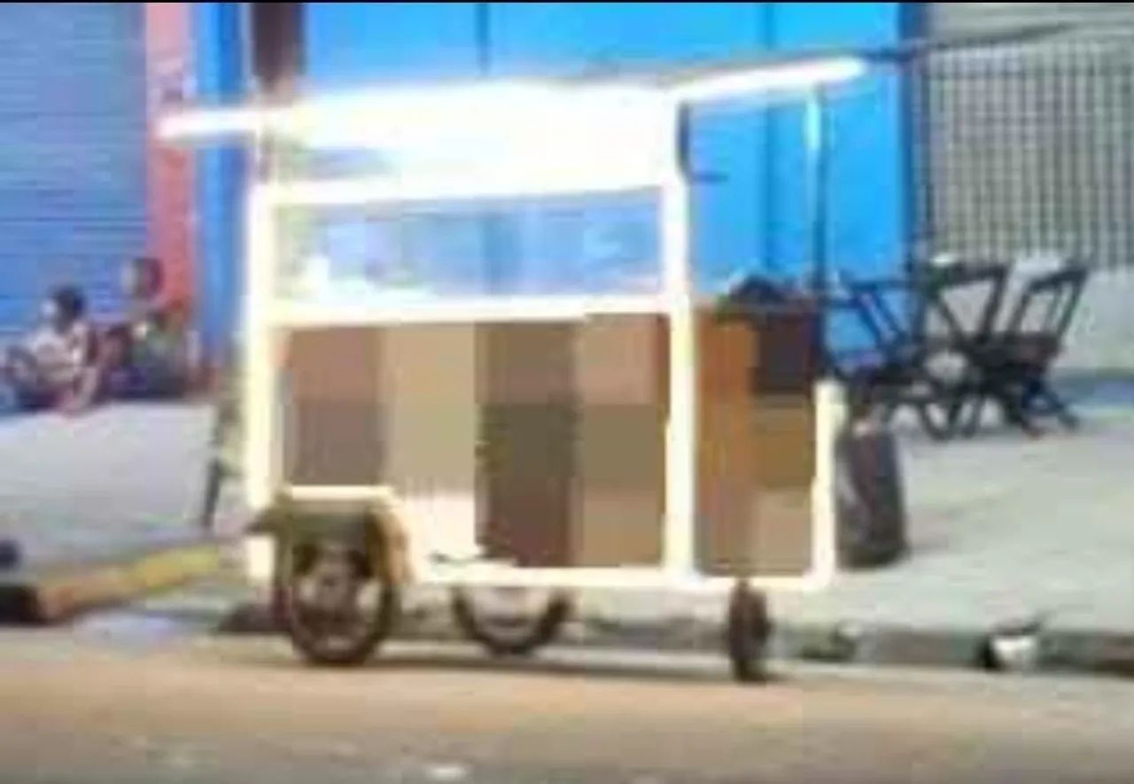 Vendo carro de lanche de inox - Foto 4
