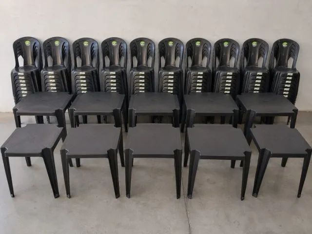 KIT ATACADO - 10 MESAS MONOBLOCO + 40 CADEIRAS BISTRÔ PRETAS 182KG