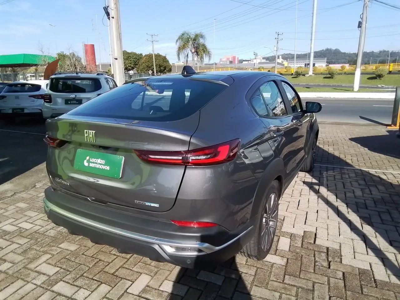 Fiat Fastback Audace 200 TB AUT (hibrído) 2026 - Foto 5
