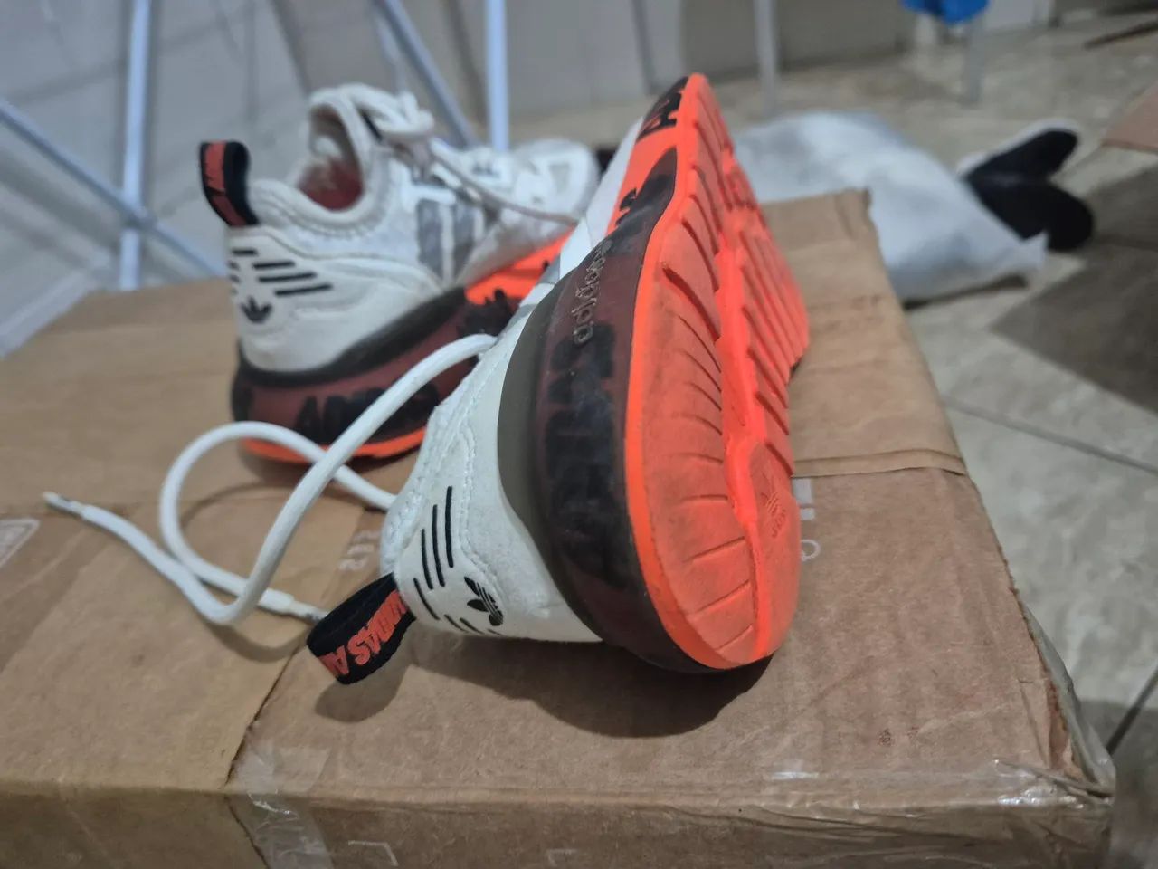 Tenis excelente  estado