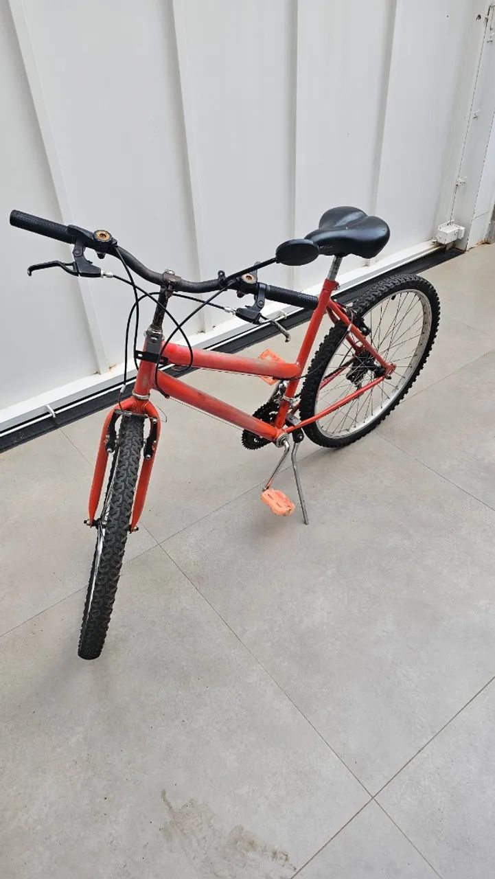 Bicicleta - Aro 26 - 18 Marchas - Foto 4