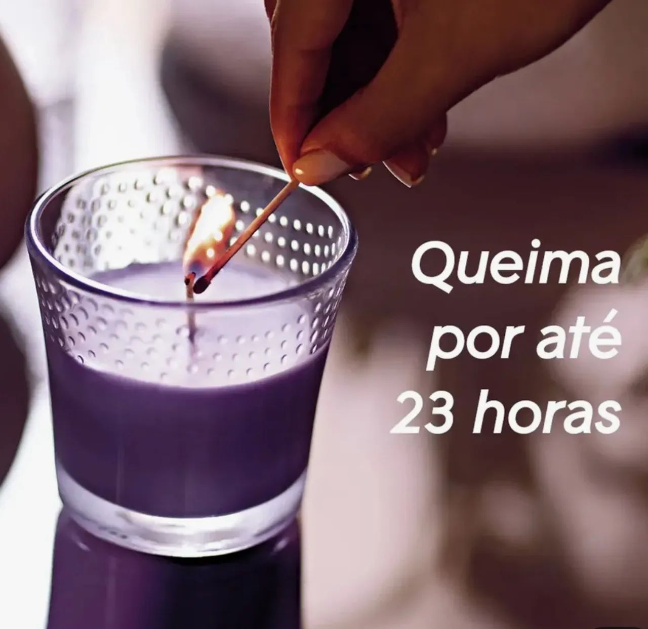 Vela aromática glade lavanda - Foto 2