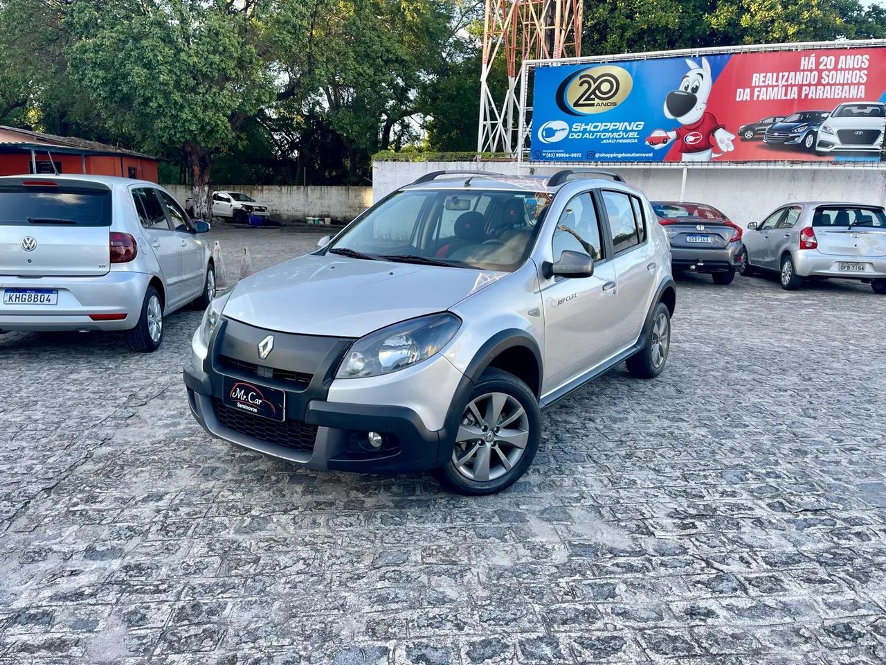Renault Sandero SANDERO STEPWAY Hi-F. R. CURL 1.6 16V 5p 2012