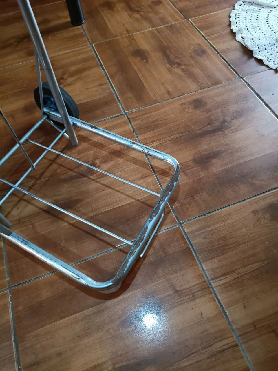 Carrinho para várias utilidades 