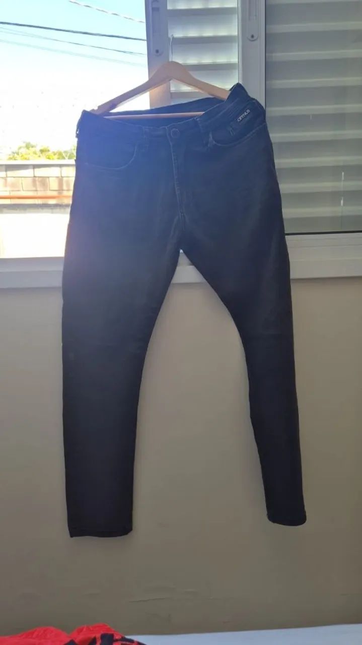 Calça cinza nova