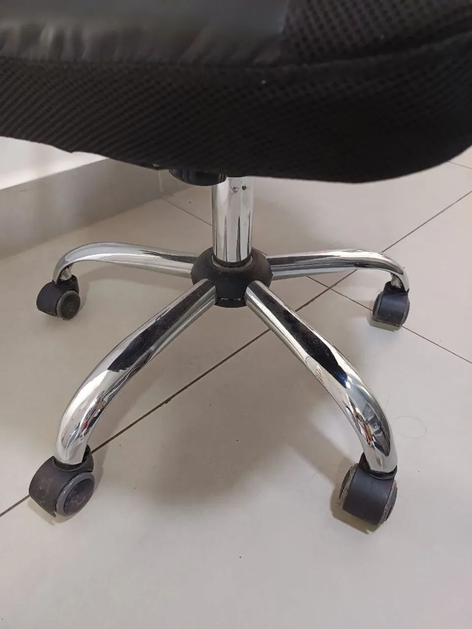Cadeira de escritório  - Foto 4