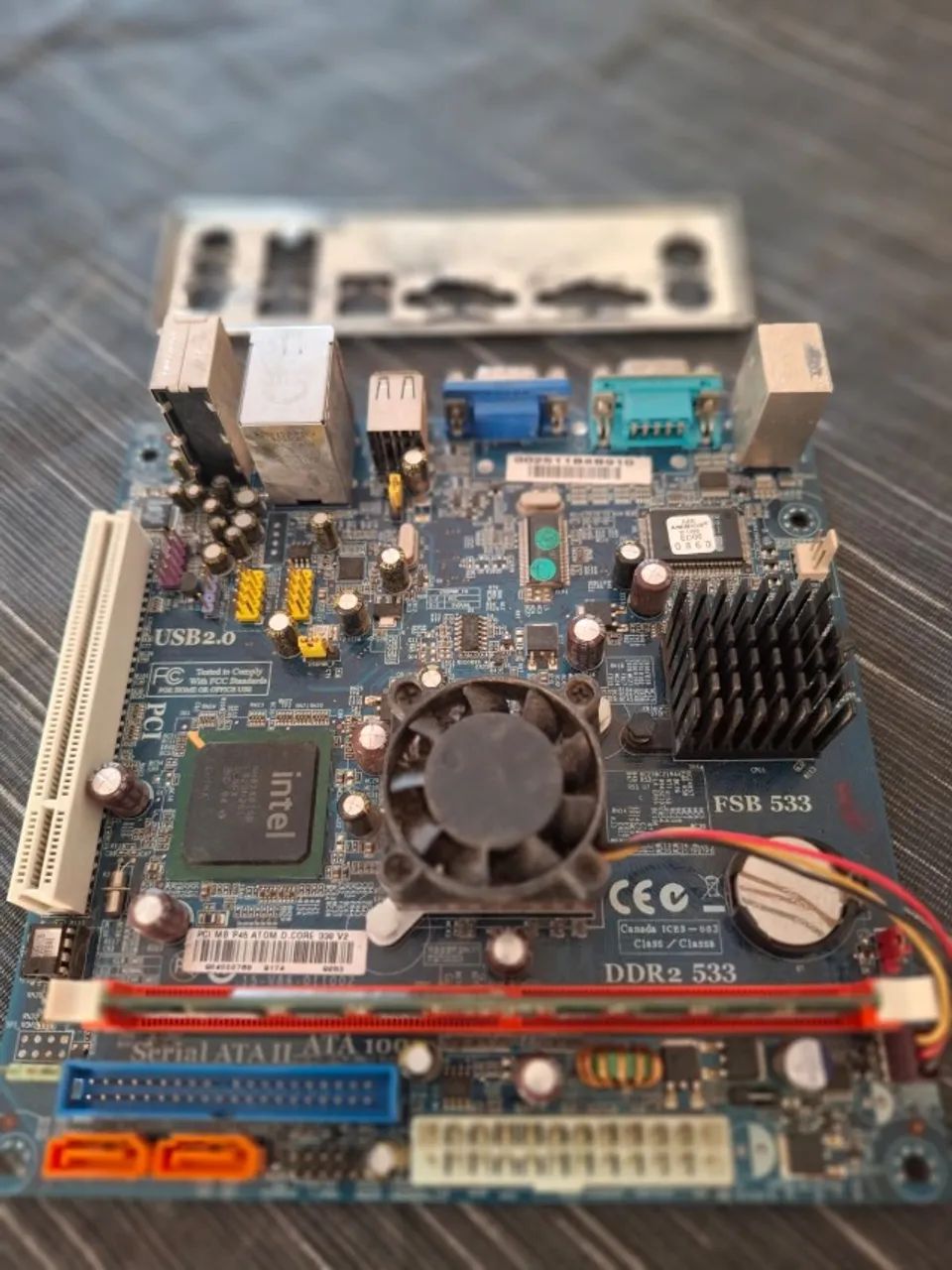 Kit Placa-Mãe Intel Atom 1GB DDR2 (USADO) - Foto 5