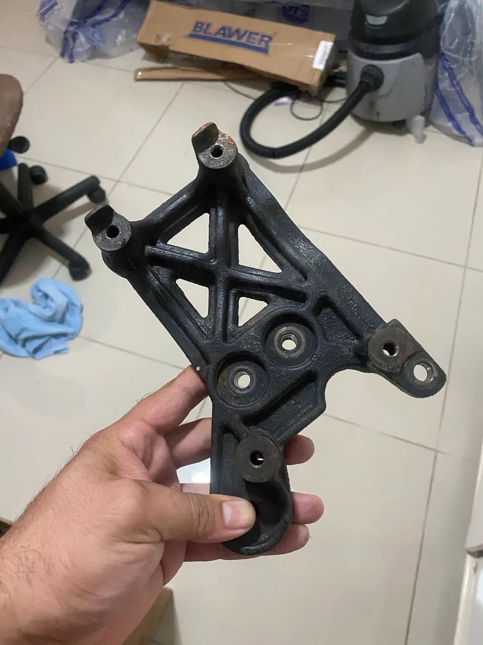 Base do compressor JAC