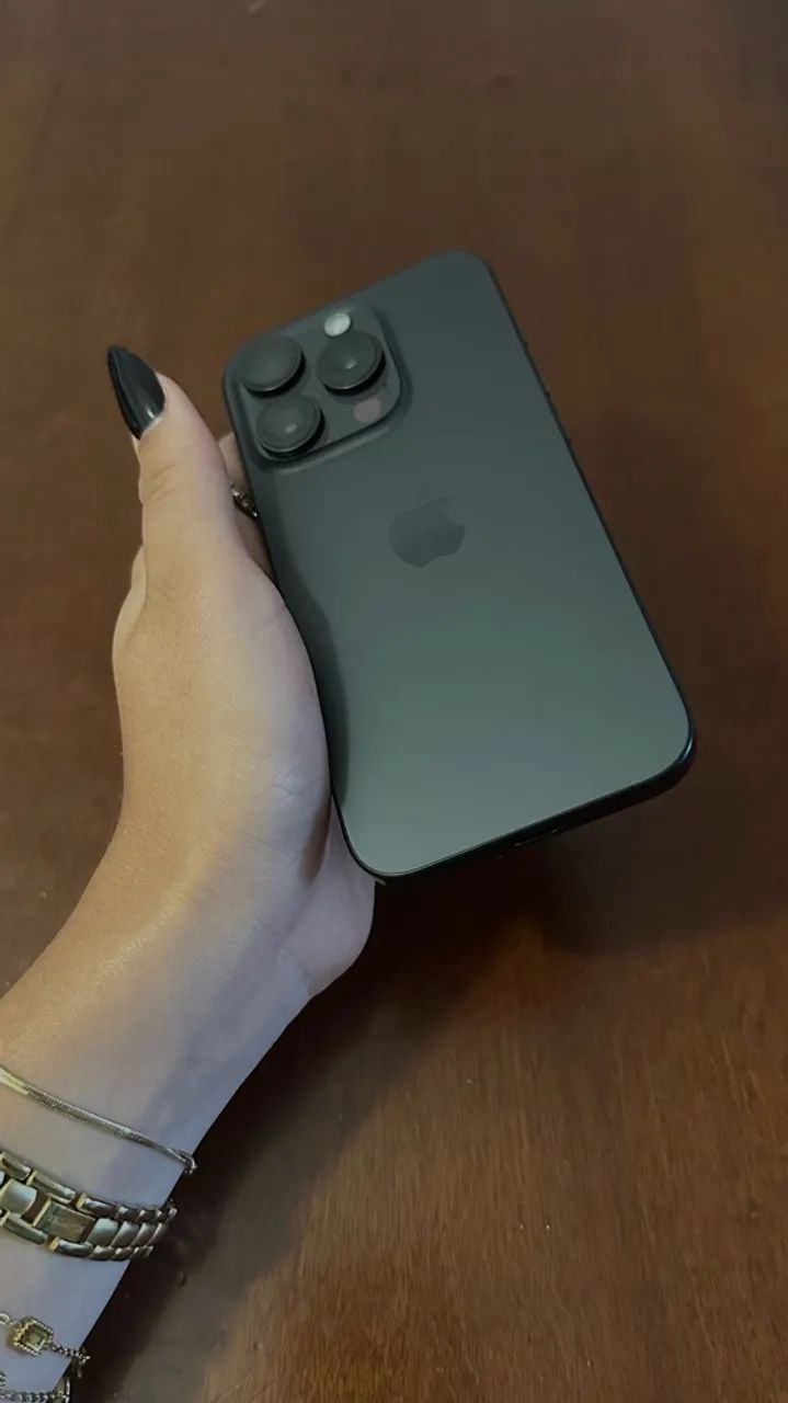 iPhone 15 Pro - 256g - Foto 5