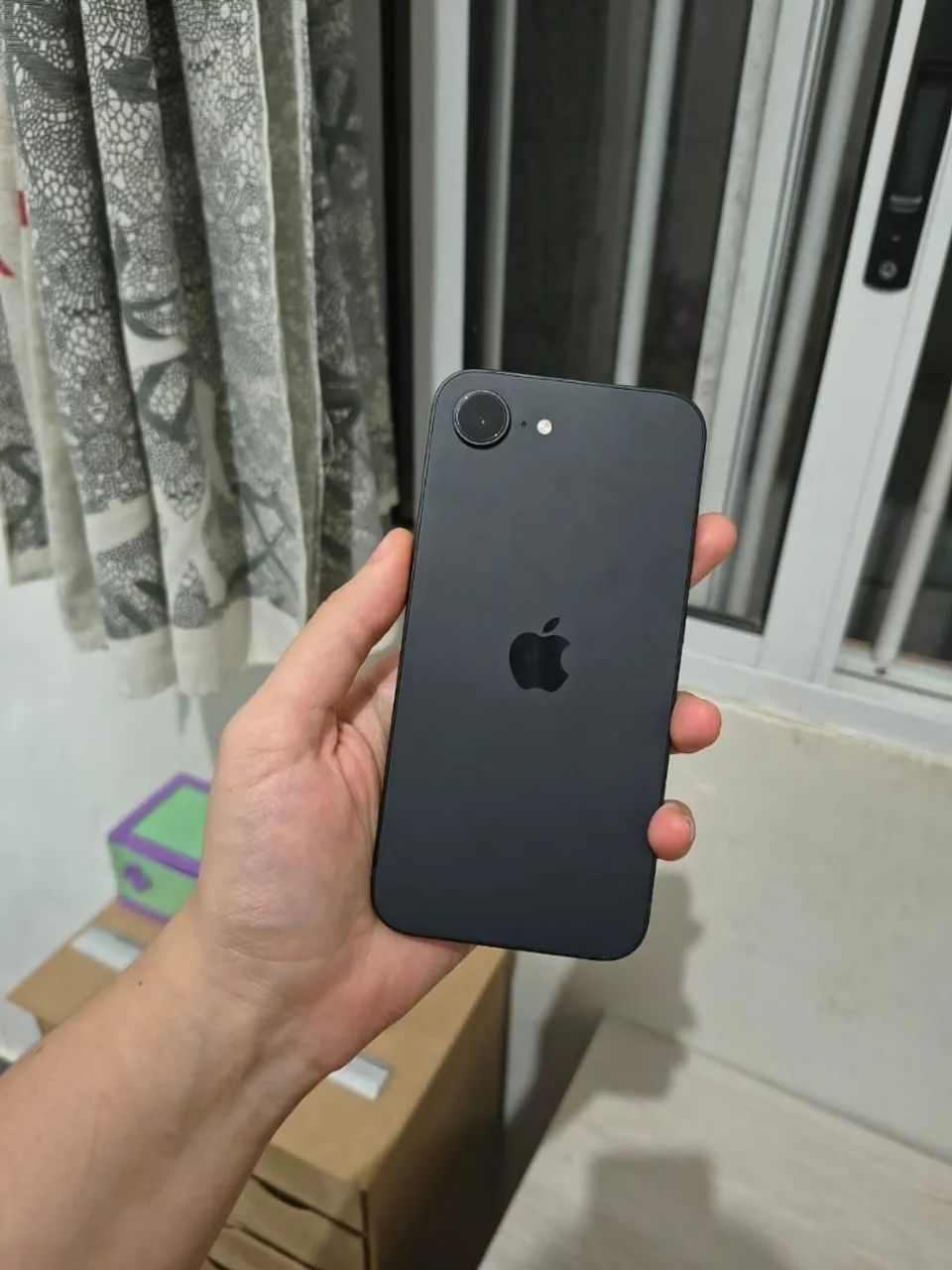 iPhone 16e 128gb - Foto 2