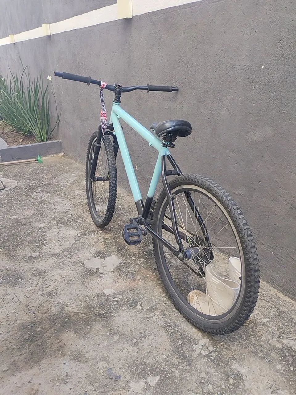 Bicicleta aro 26 com amortecedor  - Foto 4