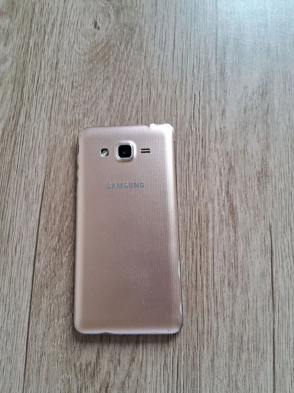 O Galaxy J2 - Foto 2