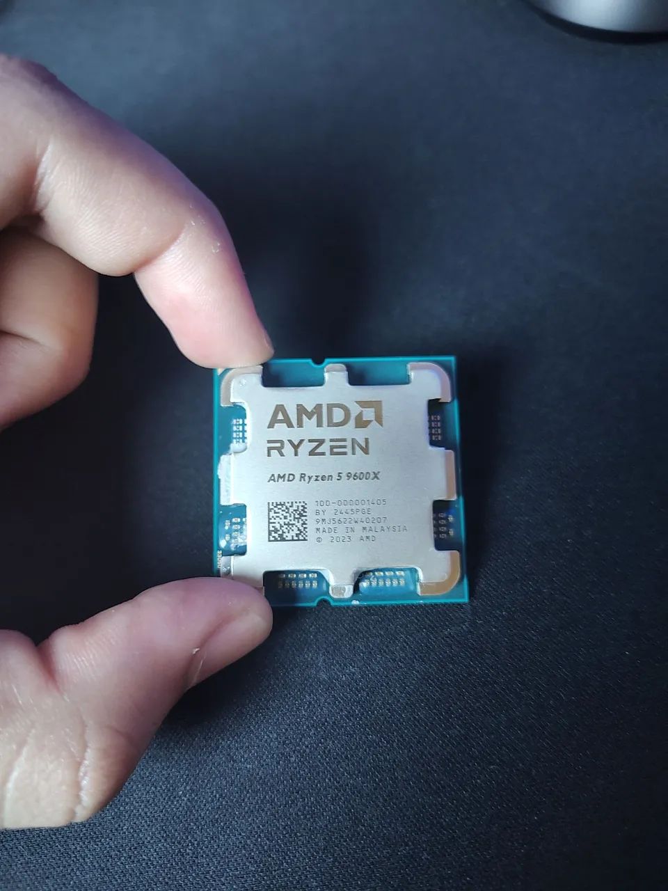 Ryzen 5 9600X  - Foto 3