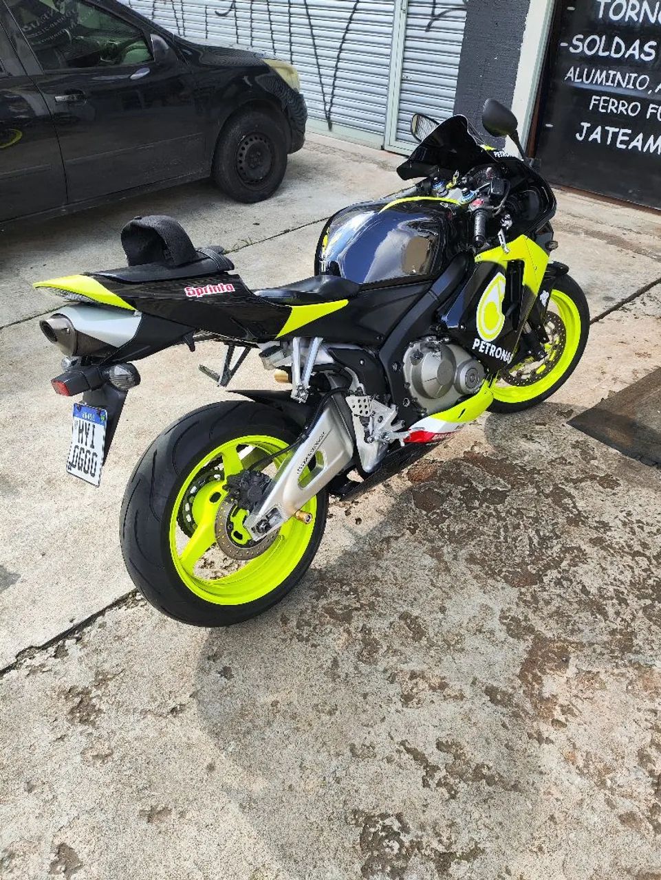 CBR 600rr - Foto 4