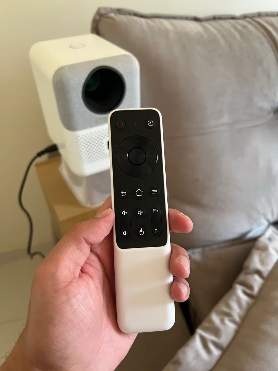 Projetor Byintek - Foto 3