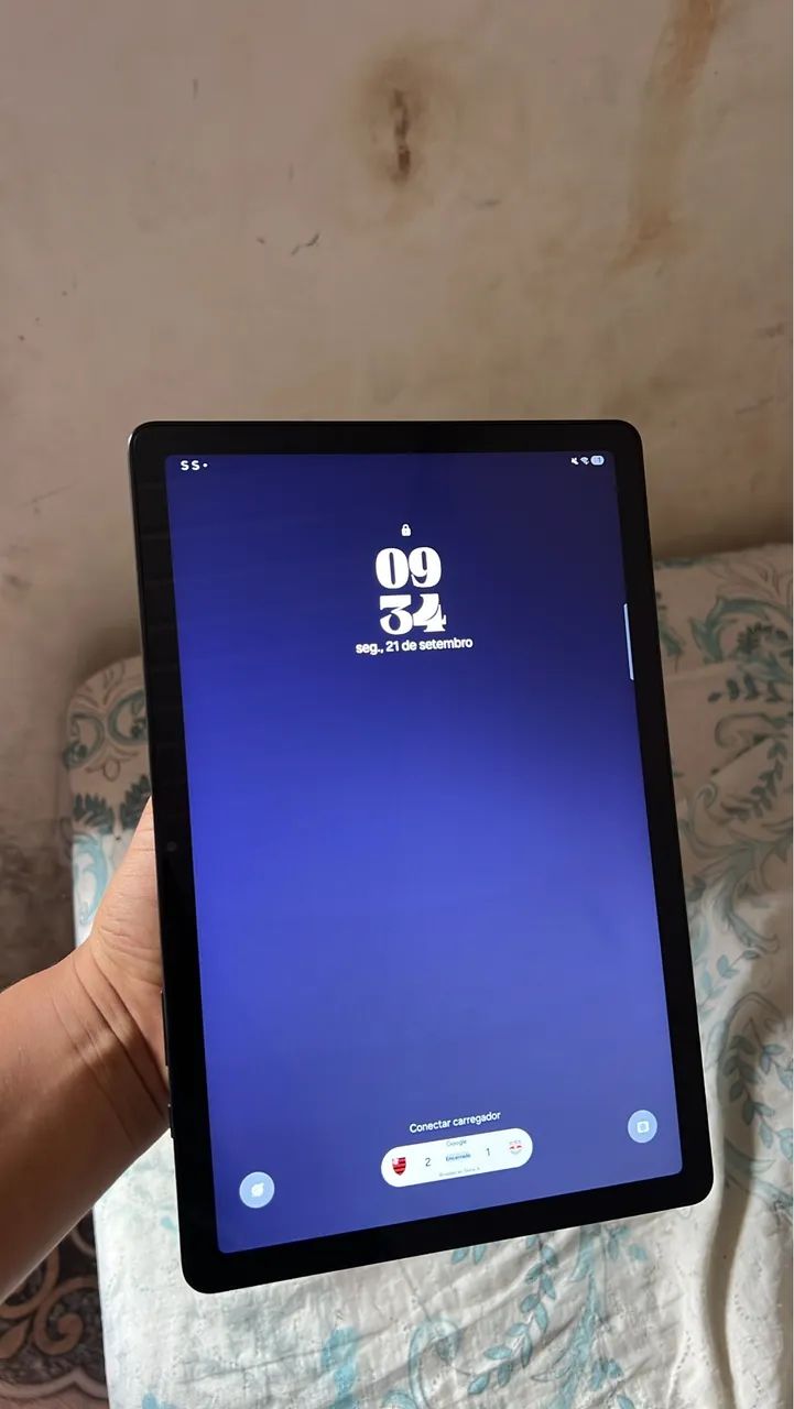 Tablet Samsung Tab A9 64GB + Kit Teclado e Mouse Bluetooth - 8 Meses - Novo