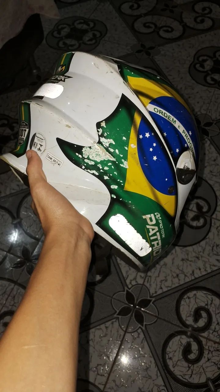 Capacete pro tork sem viseira e com alguns sinais de desgastes  - Foto 2