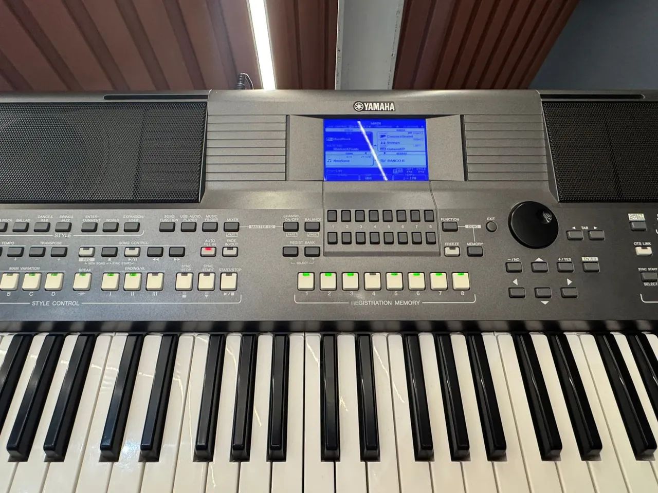 Teclado Yamaha psr670 - Foto 5