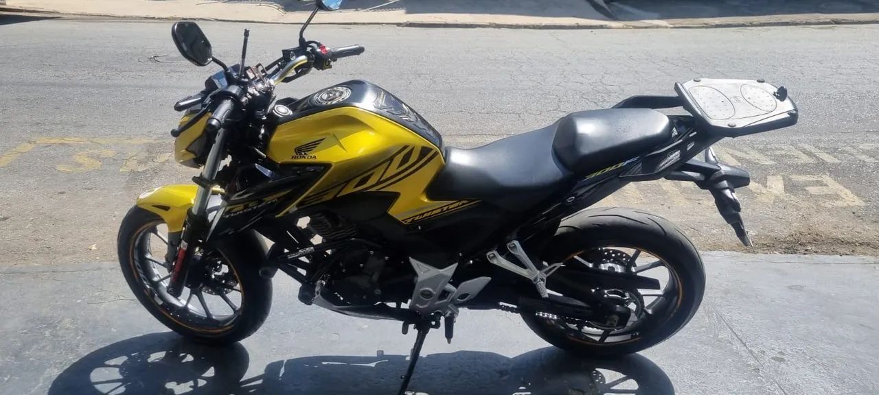 CB Twister 300F - Foto 3