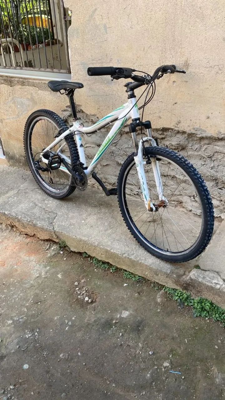 Bicicleta Specialized aro 26 