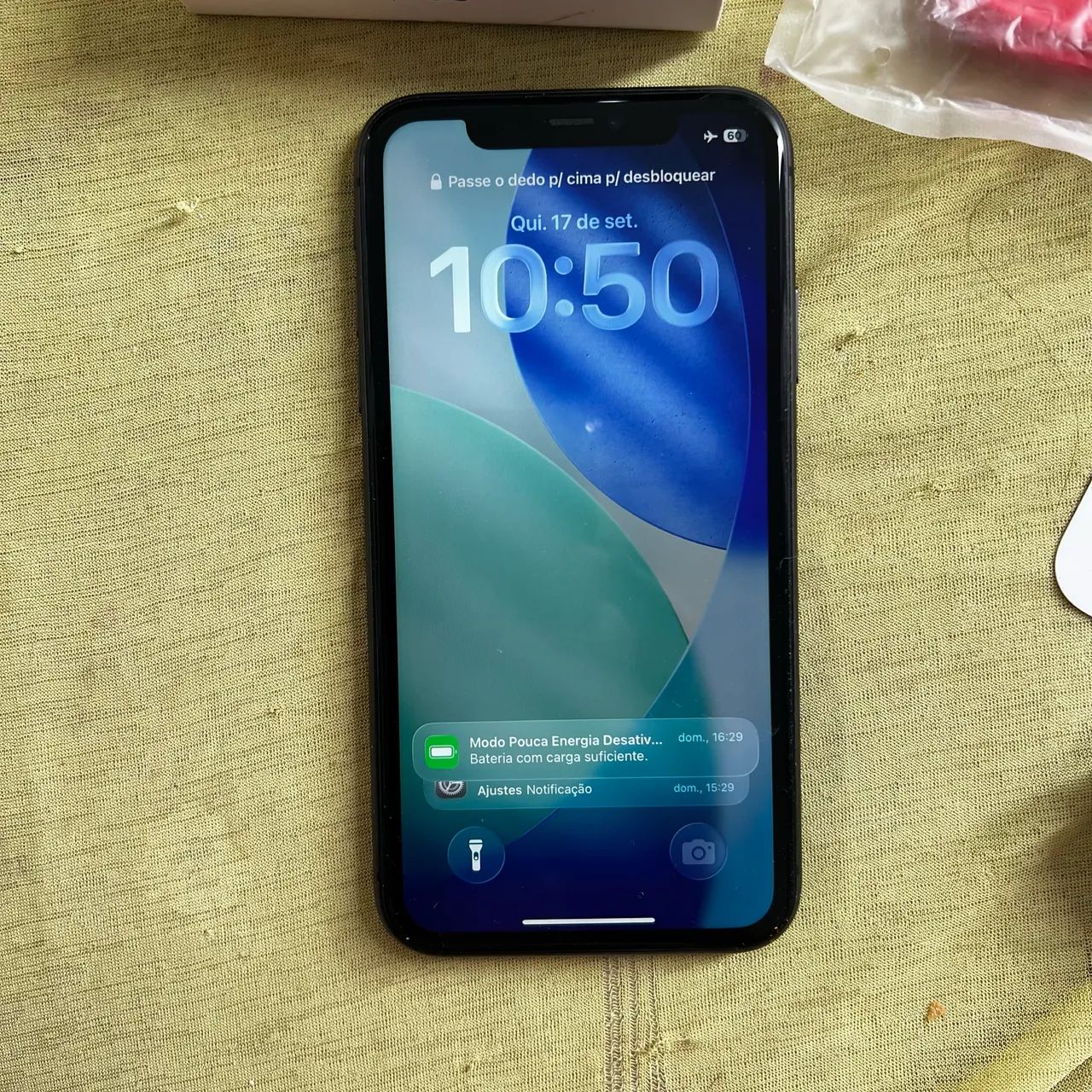 iPhone 11 sem marcas de uso completo e com nota fiscal  - Foto 3