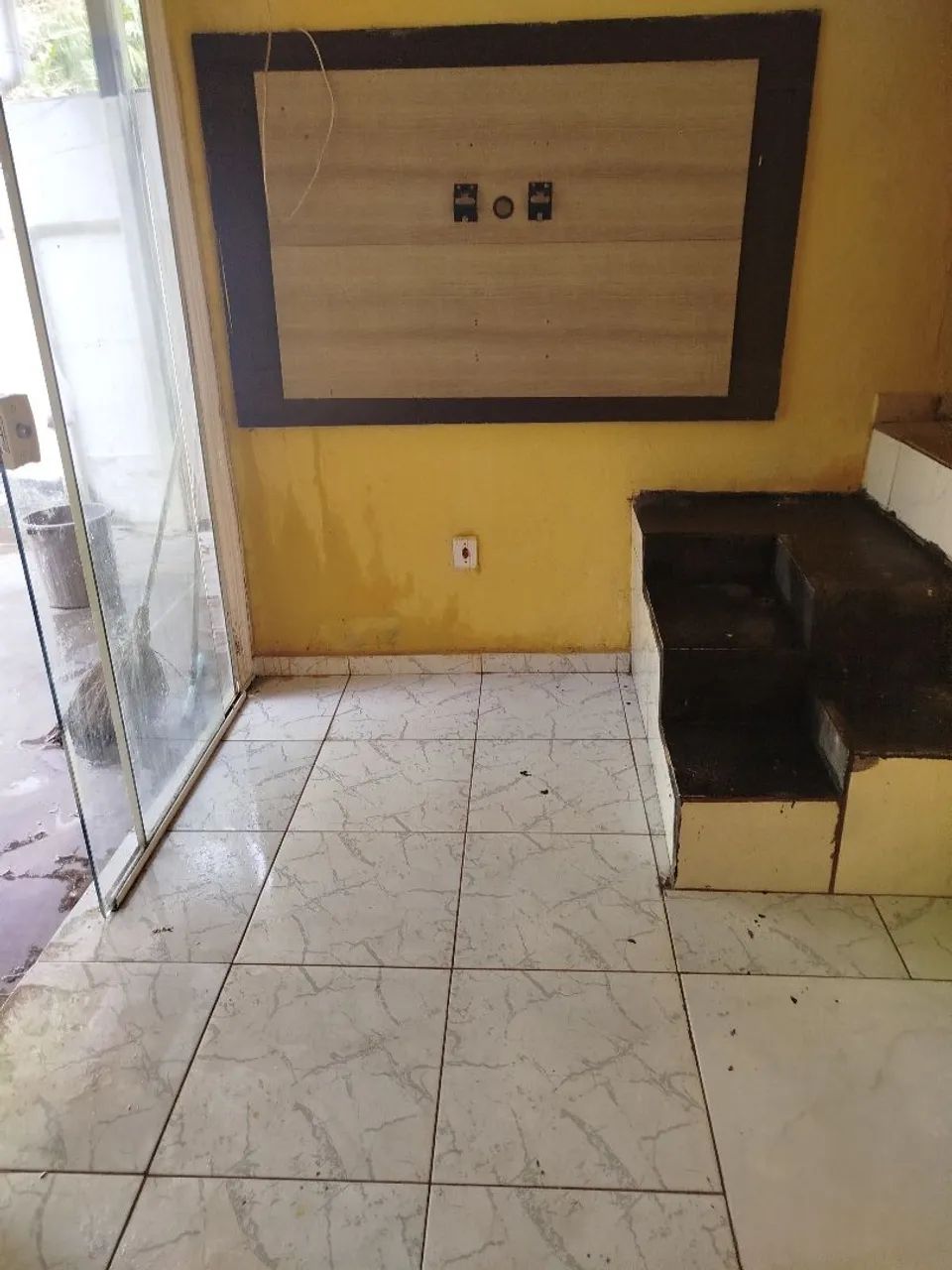 Barracão 800,00 reais 