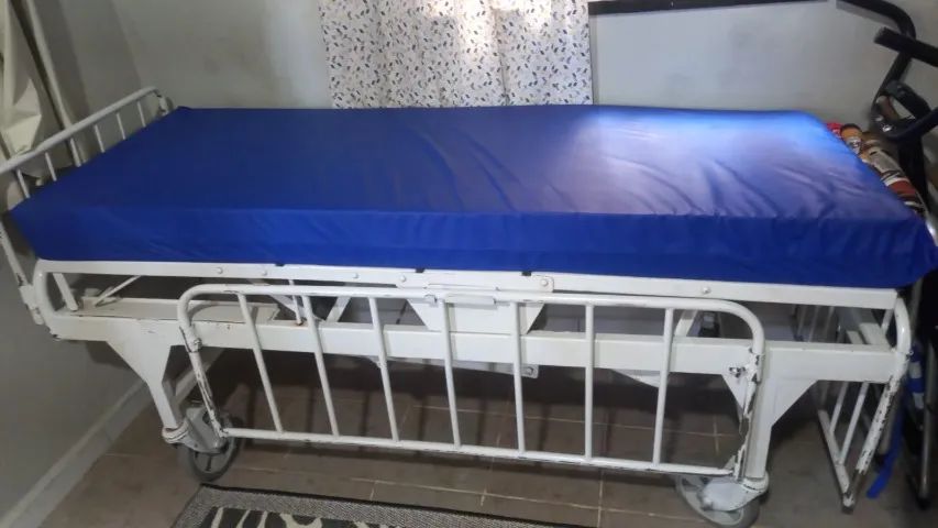 Cama hospitalar  - Foto 2