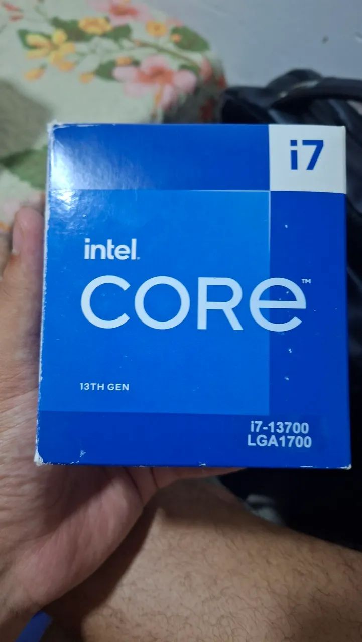 【中古】Intel Core i7-13700 BOX Core i7 13700 BOX 中古 39,000円 | ネット最安値の価格比較 プライス
