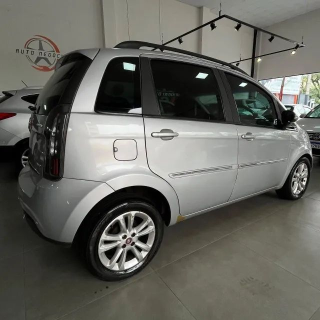 Fiat Idea Essence Dualogic 1.6 Flex 16V 5P 2014 - Foto 4
