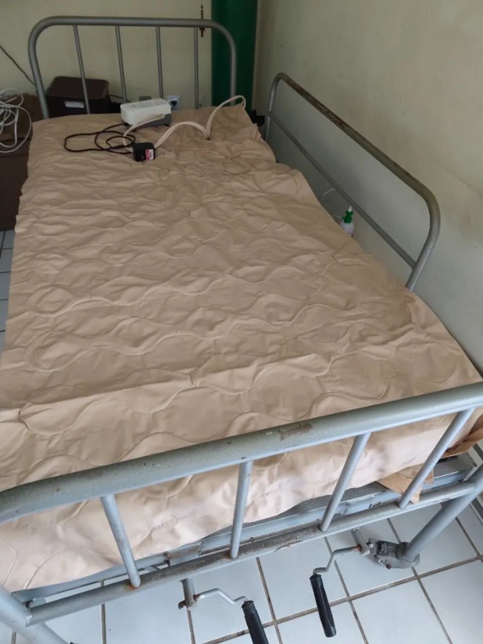 Cama hospitalar  - Foto 3