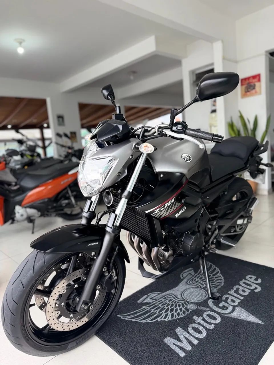 Yamaha XJ6 N Abs - 2018 COM 30.000KM - Foto 4