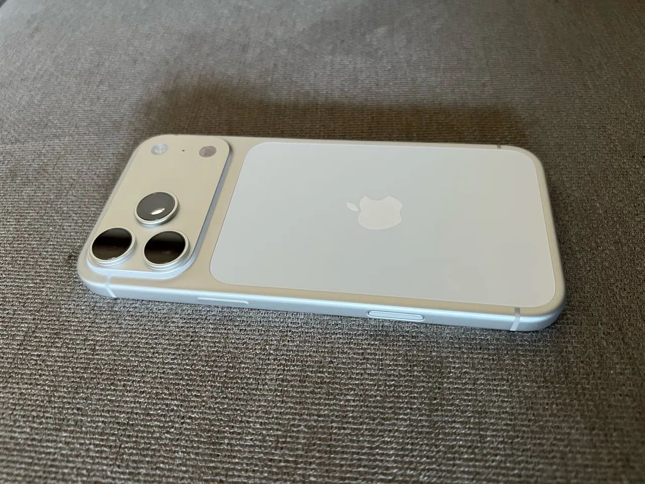 iPhone Pro Max 17 256gb Silver (Prata) - Foto 4