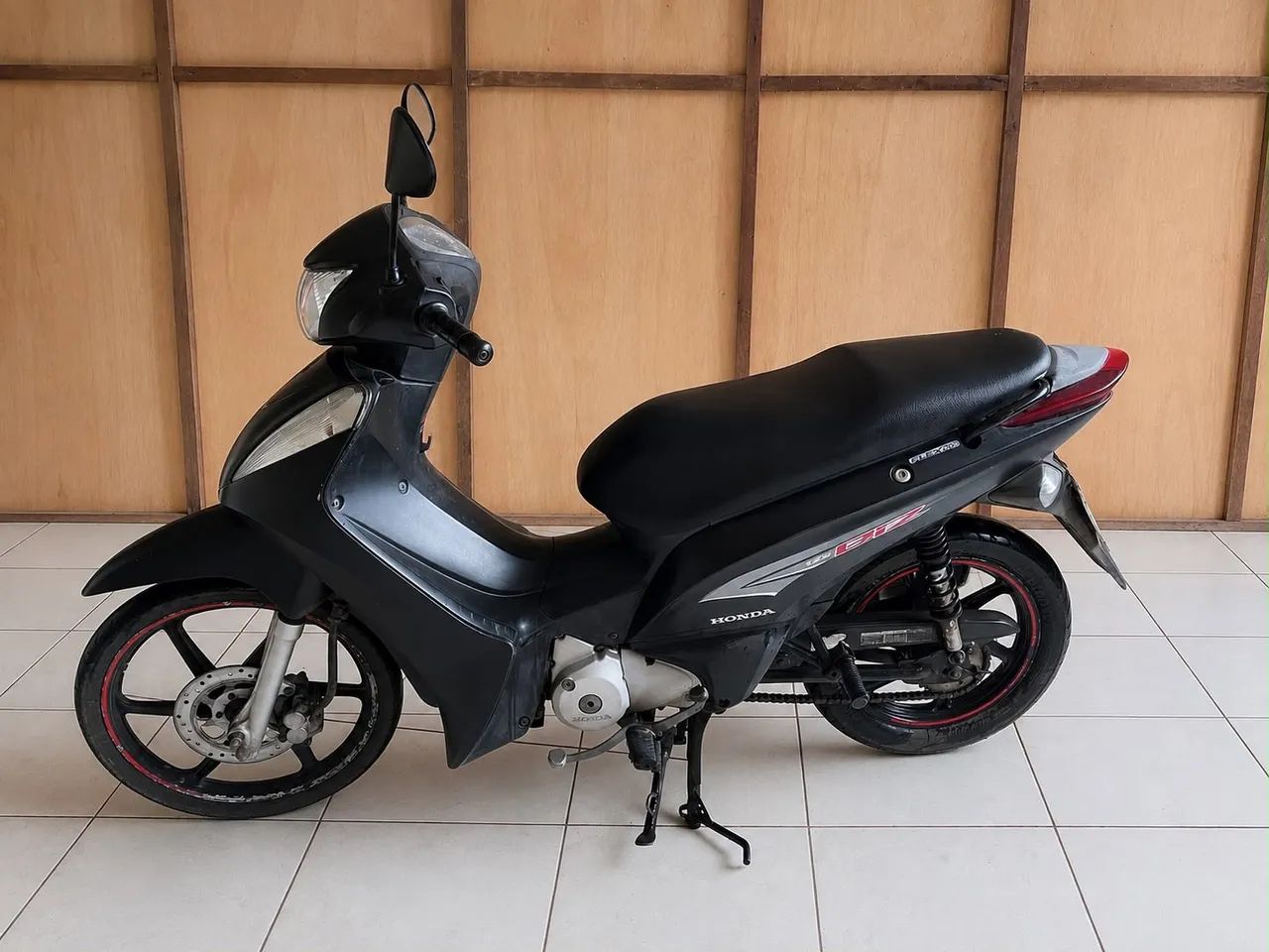 Biz 125 ano 2014