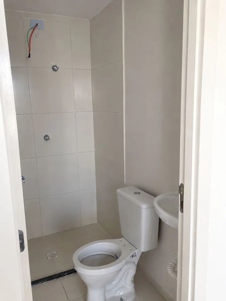 Alugo - Moradia ou Comercial  - Foto 4
