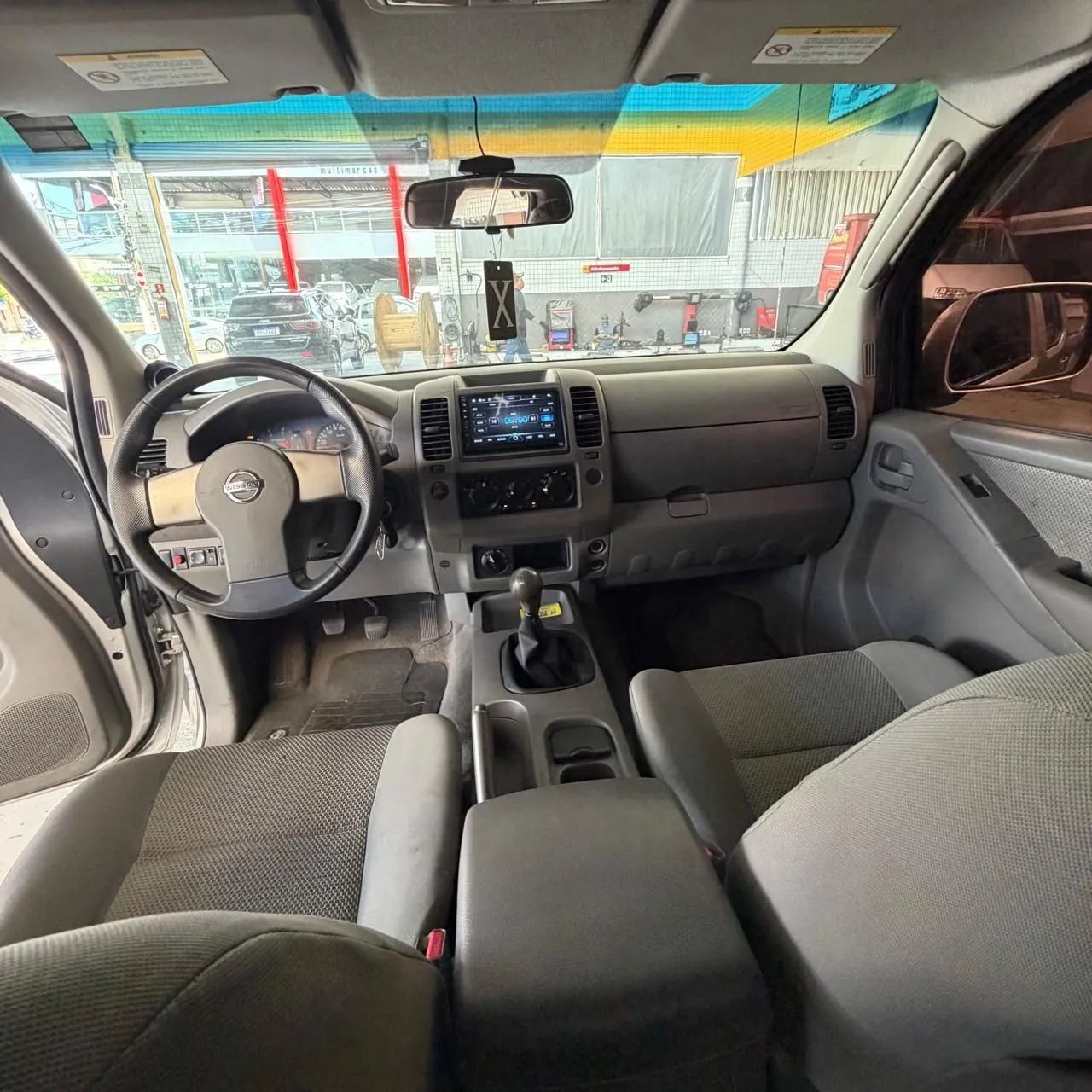 Nissan Frontier SE Attack CD 4X2 2.5 TB Diesel 2011 - Foto 5