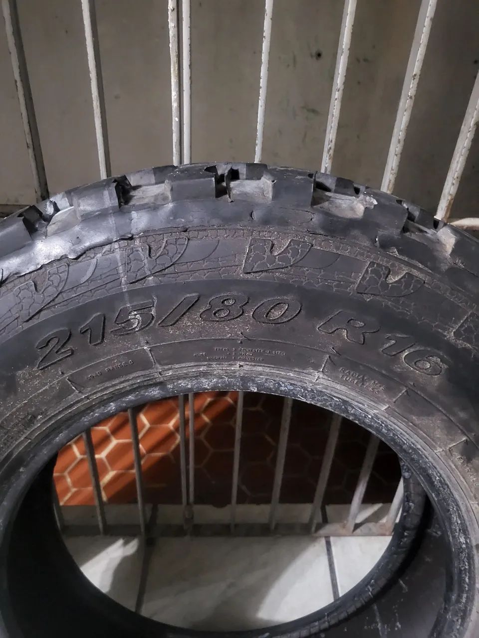 Pneus cravão aro 16 - Foto 6