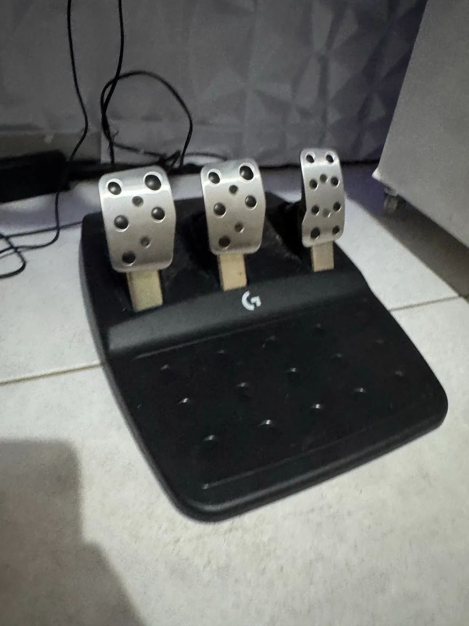 Logitech g923