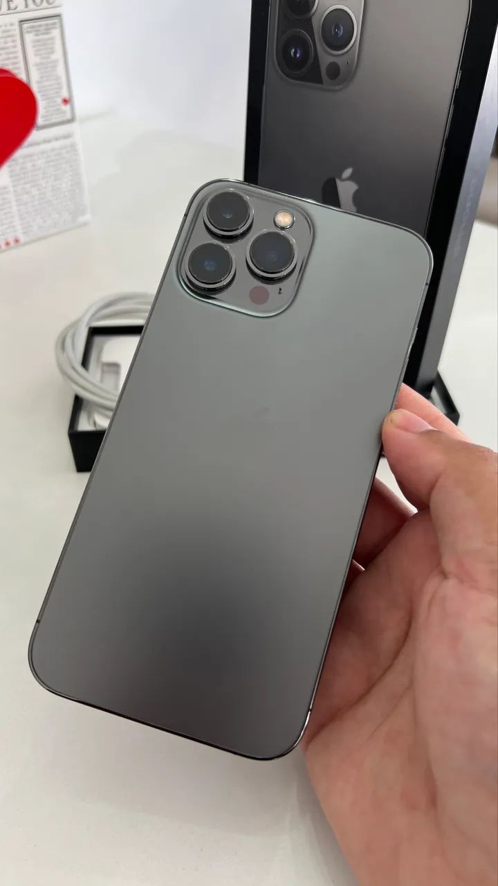 Iphone 13 pro max 128 GB - Novíssimo, zerado! - Celulares e
