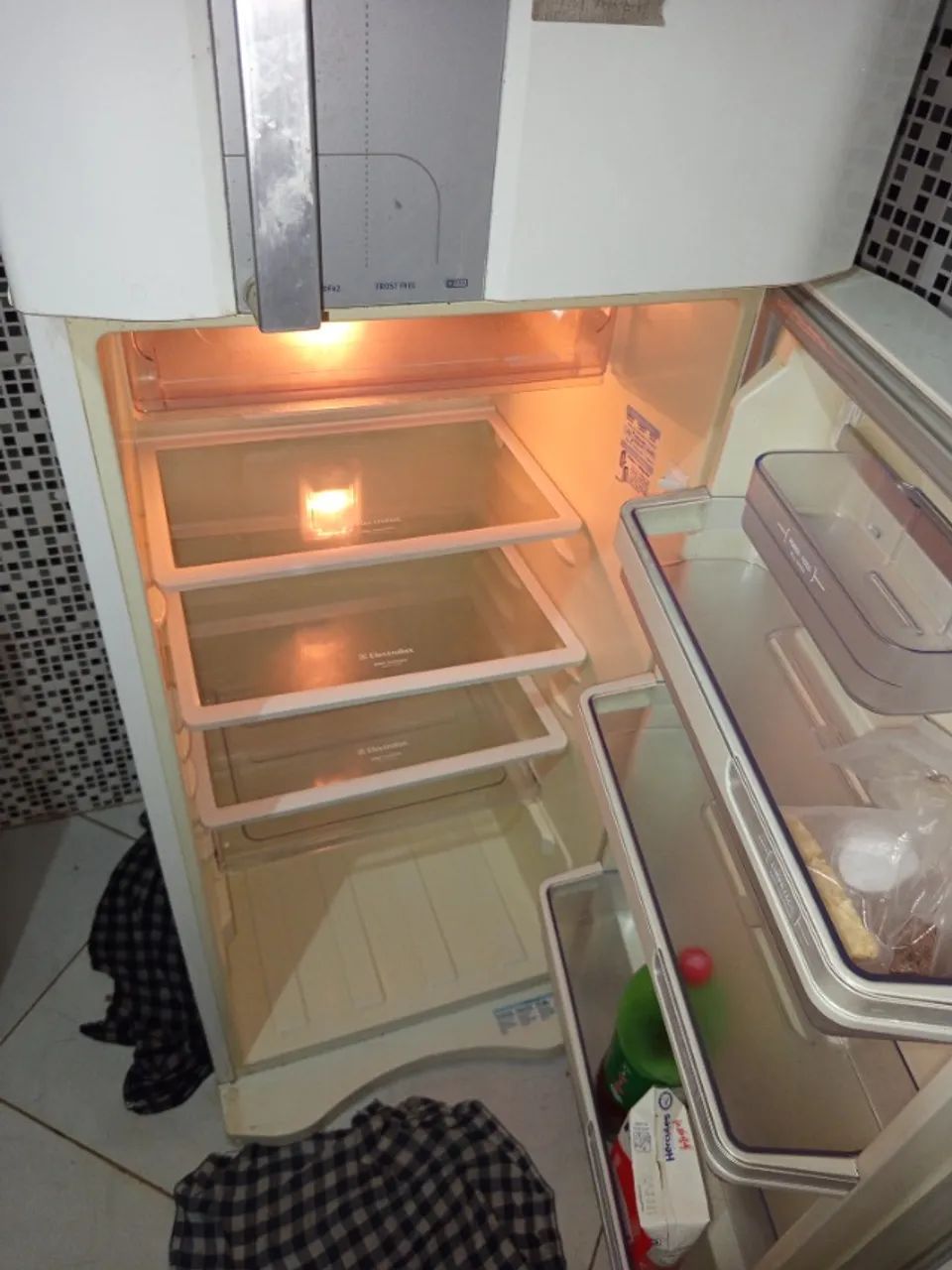 Geladeira Electrolux usada - Foto 3