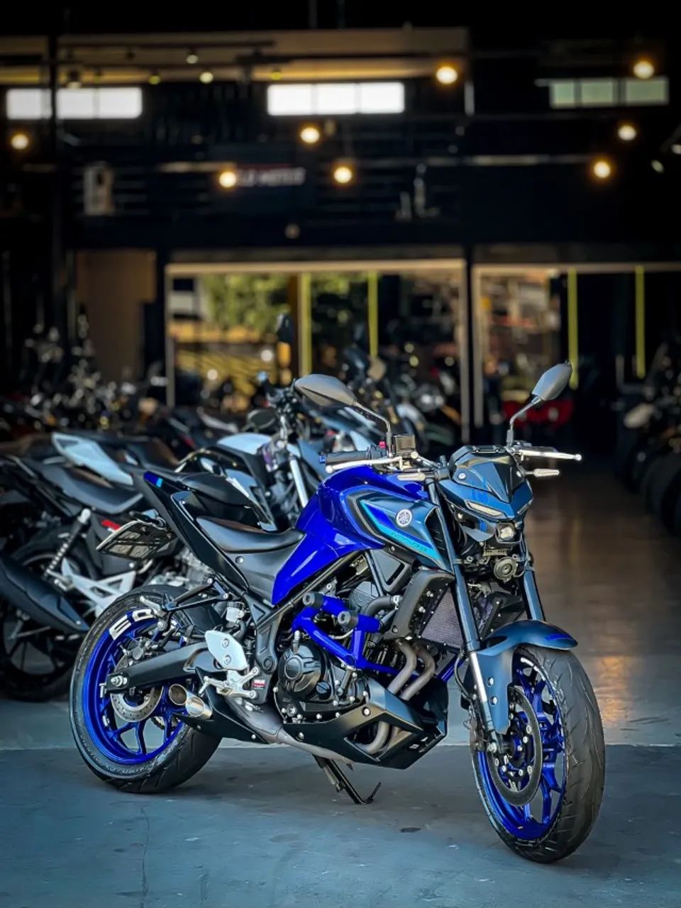 YAMAHA MT 03