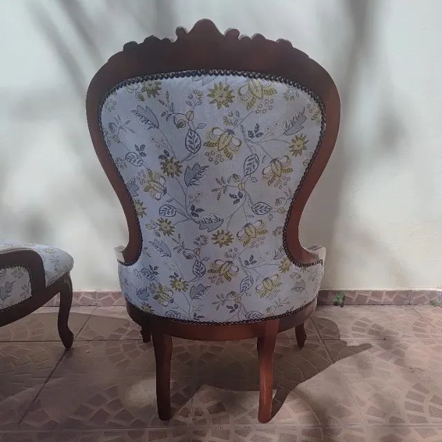 Poltronas Vitorianas Almofadadas - Foto 5