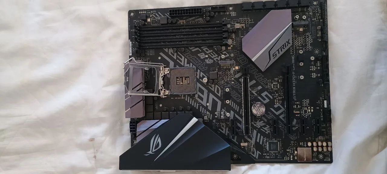 Vendo placa mãe rog strix - Foto 5
