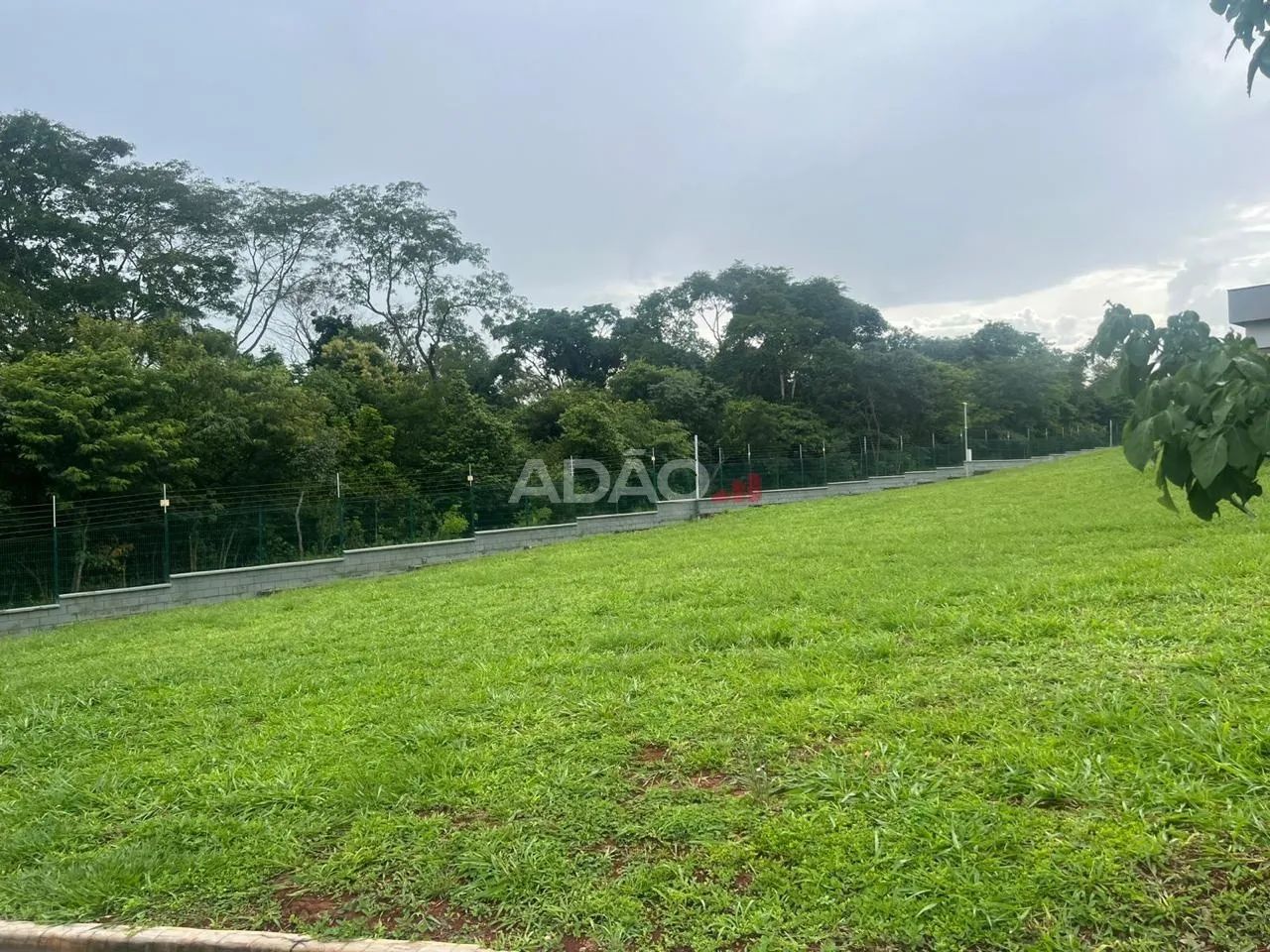 LOTE TERRAS ALPHAS 360 M2