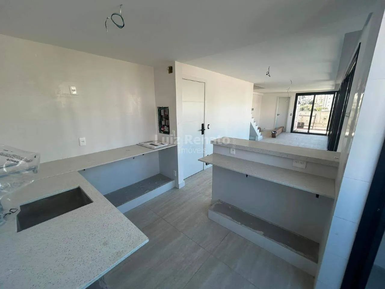 Apartamento à venda no bairro Carmo