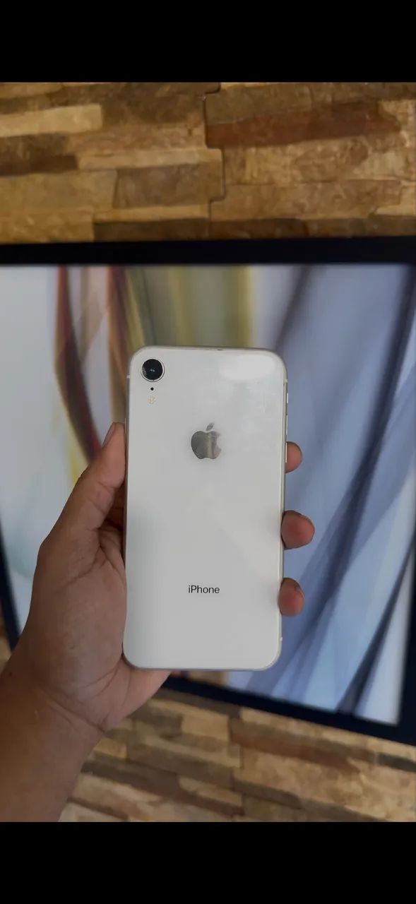 iPhone XR 64