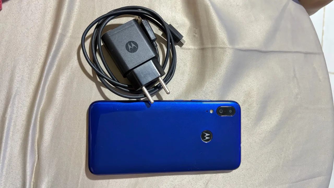Moto E