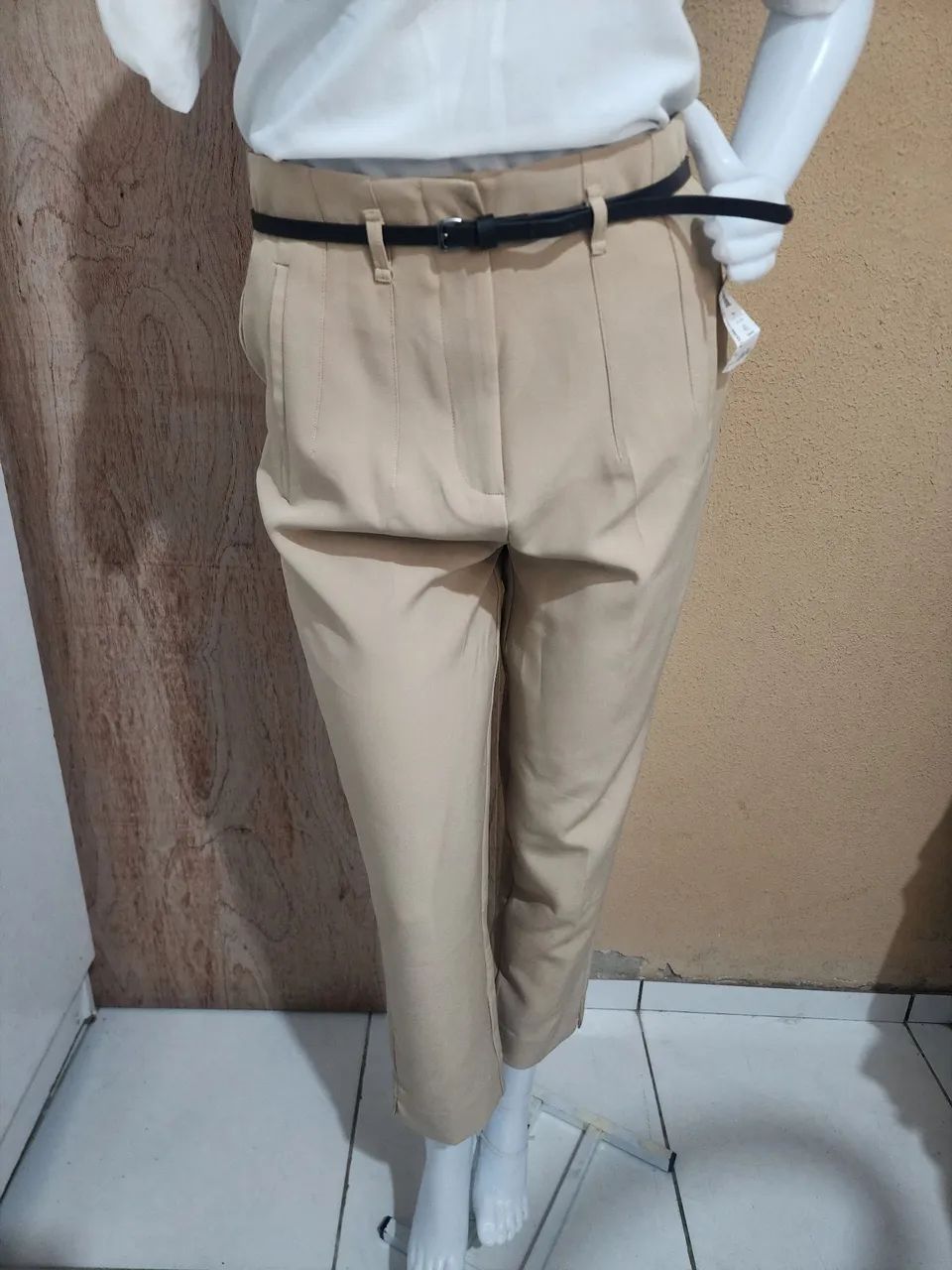 Calça social nova na etiqueta  - Foto 2