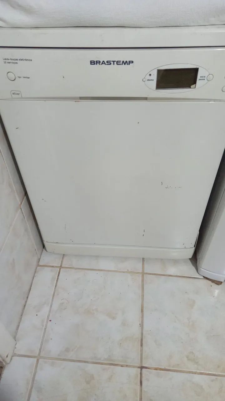 Vendo máquina de lavar louça grande 220